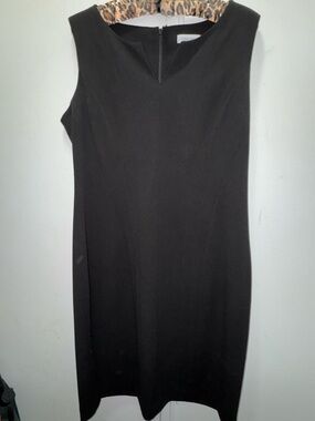 Calvin Klein Black Sleeveless Sheath Dress Size 14